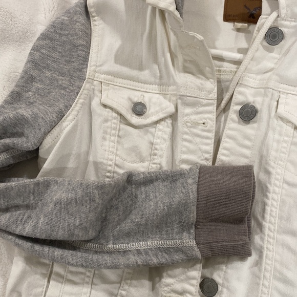 AE Jean Jacket - Picture 3 of 3